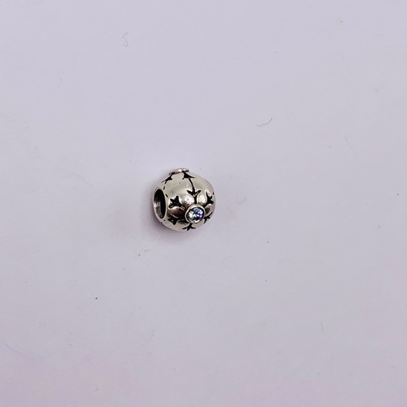 EUC Pandora 790367CZA Sterling Silver Winter Christmas Snowflake Bead w/ Aqua CZ - Picture 8 of 12